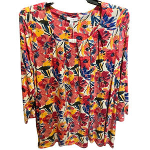 338. NWT WOMENS INTRO. 3X DETAIL TOP